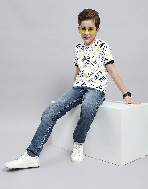 Boys White Printed Round Neck Half Sleeve T-Shirt