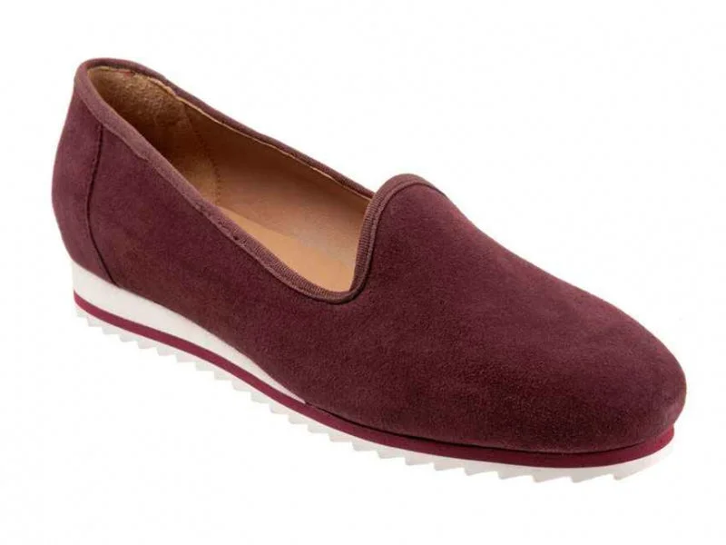 Burgundy Suede (638)