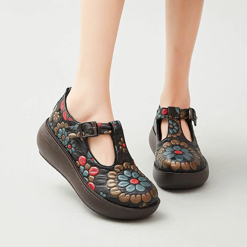 Women Retro Floral Cowhide Casual Shoes