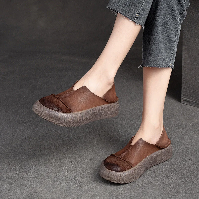 Women Retro Soft Leather Flat Thick Soled Casual Shoes